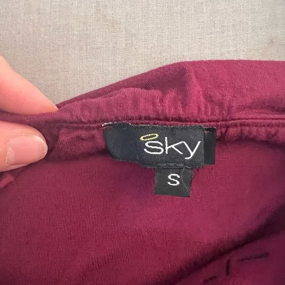 Sky maroon one shoulder embellished leaf beaded mini tunic dress - Picture 7 of 9